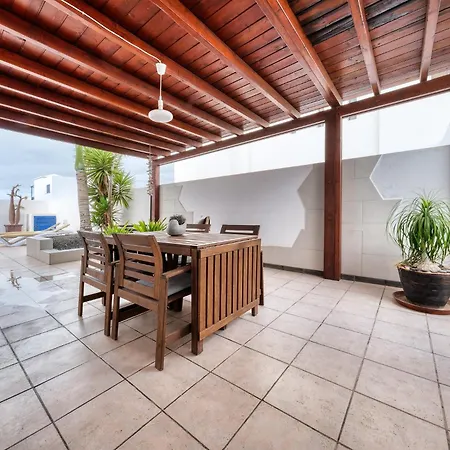 Sunset - Private Pool And Bbq By Lanzarote